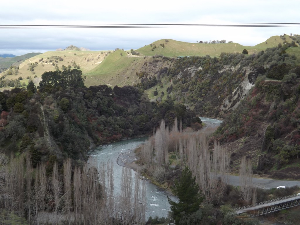 Northern Explorer Train Auckland to Wellington - NZ Travel