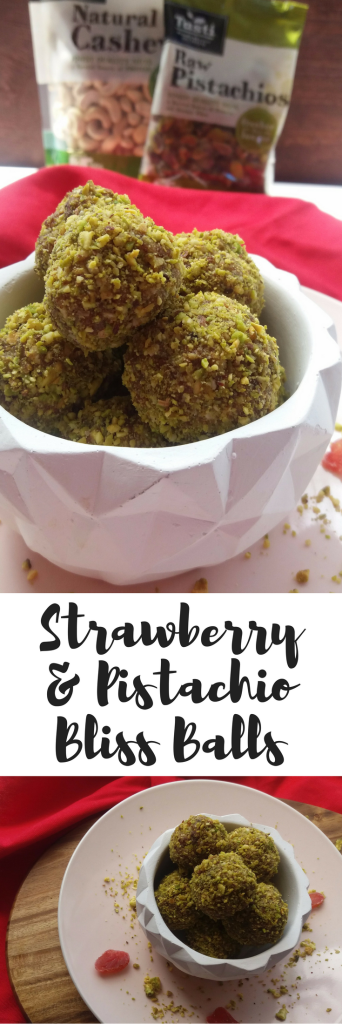 Strawberry & Pistachio Bliss Balls - No Bake Summer Snacks